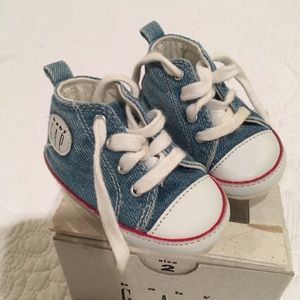 Baby Gap sneakers